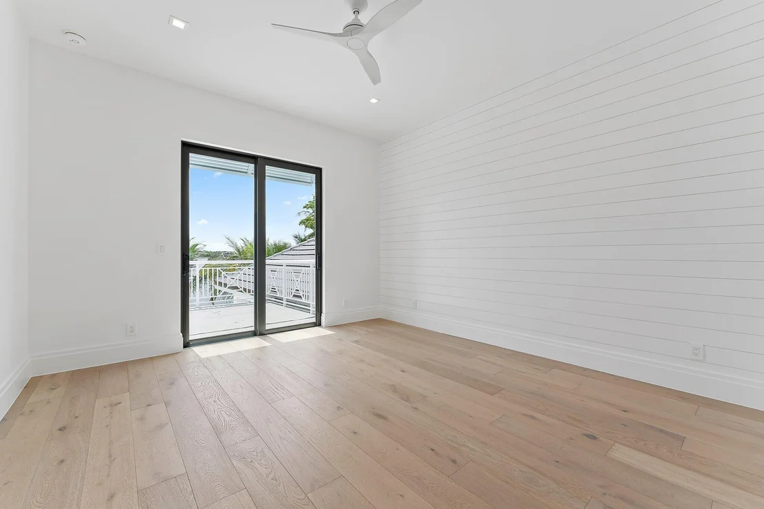 Photo of 21 Bay Harbor Road