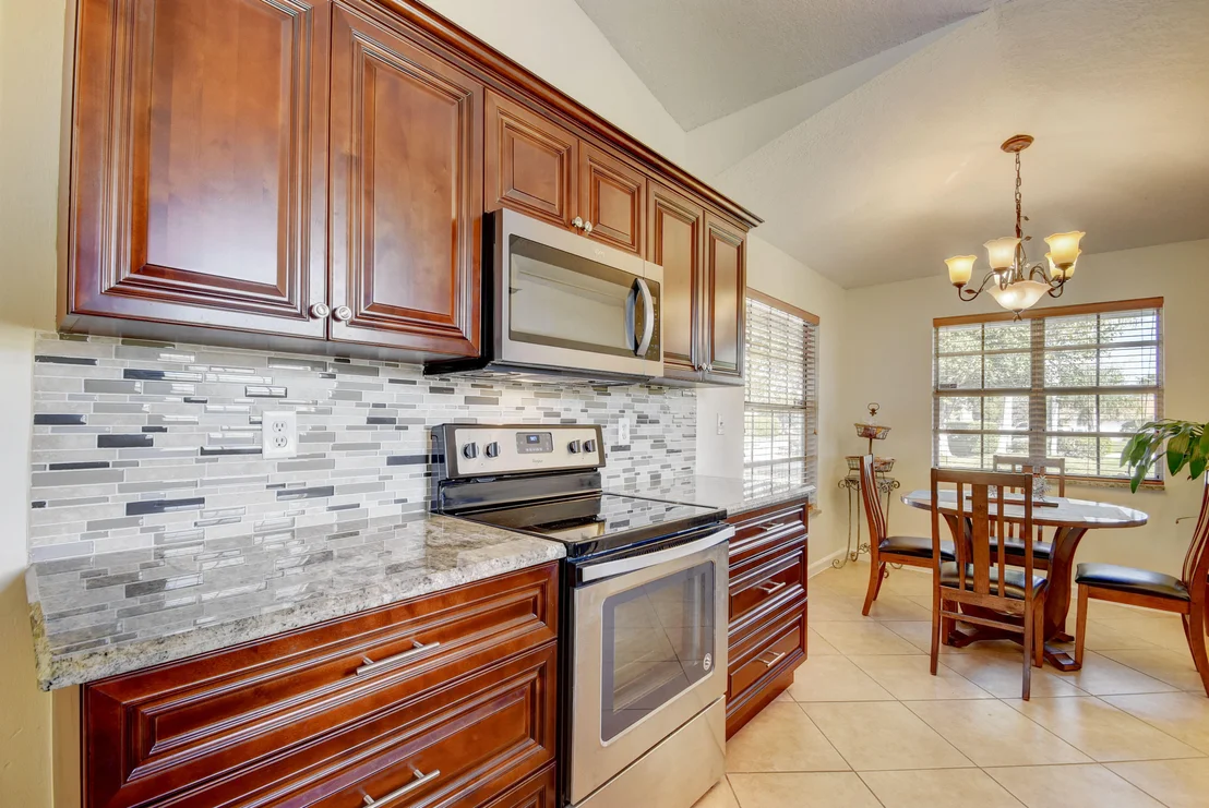 Photo of 1844 Edgewater Drive