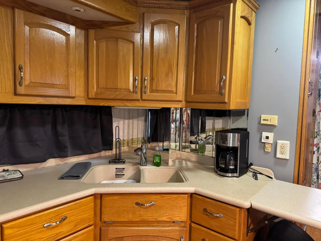 Photo of 6633 SE 51st Lane