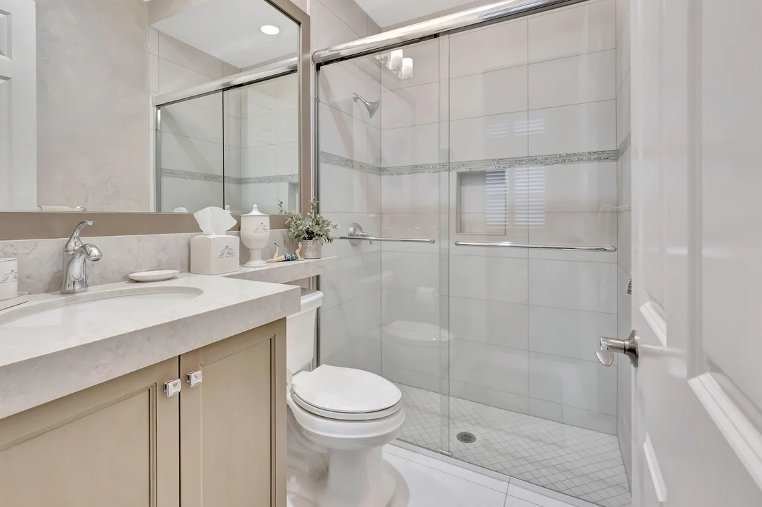 Photo of 16807 Pavilion Way