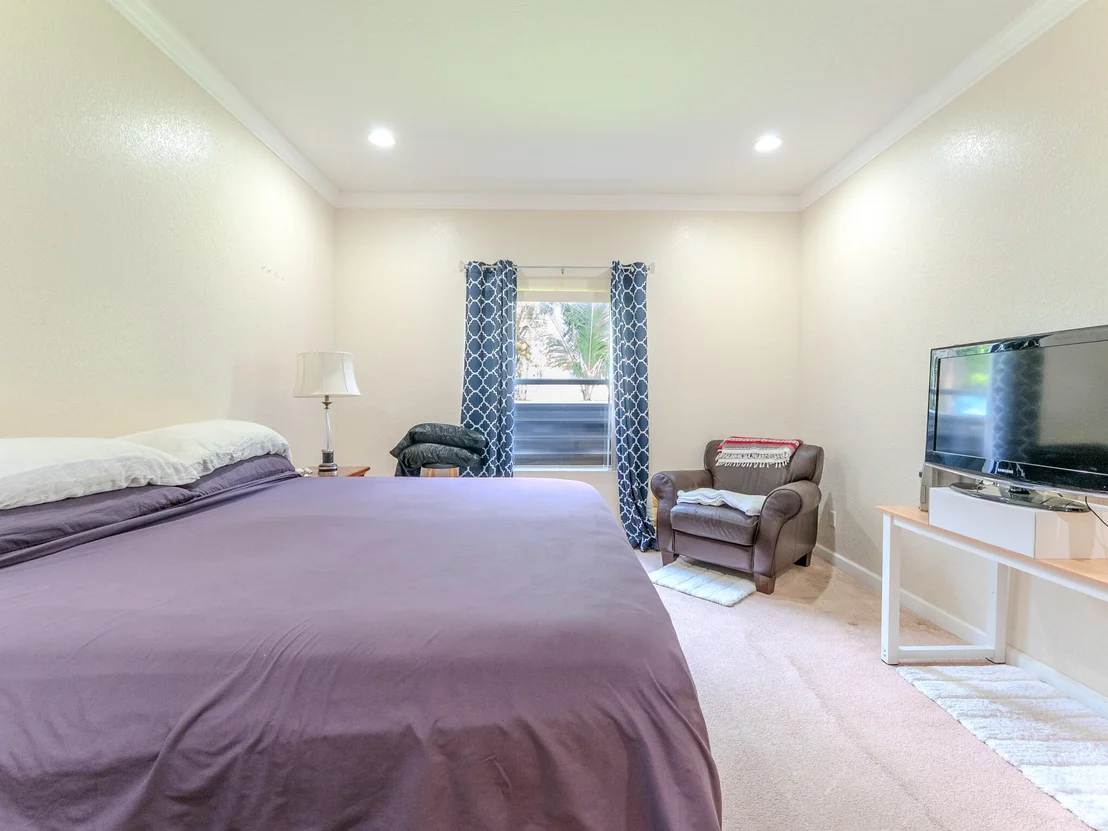 Photo of 409 NW 9th Avenue