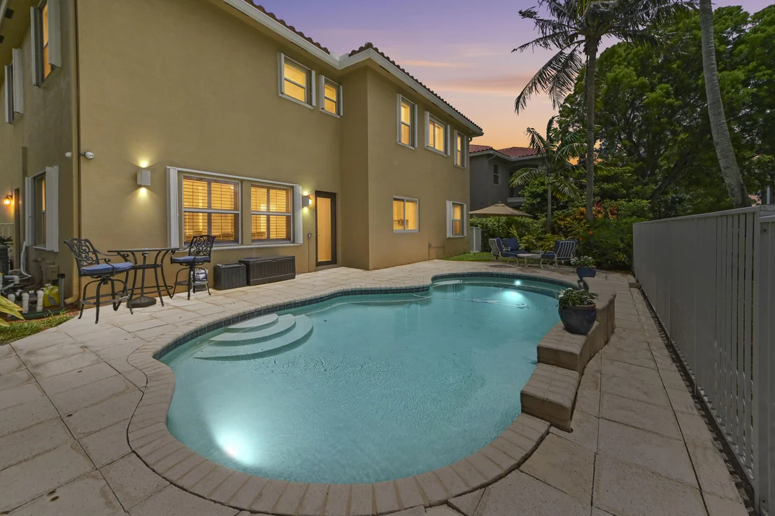 Photo of 458 Cresta Circle