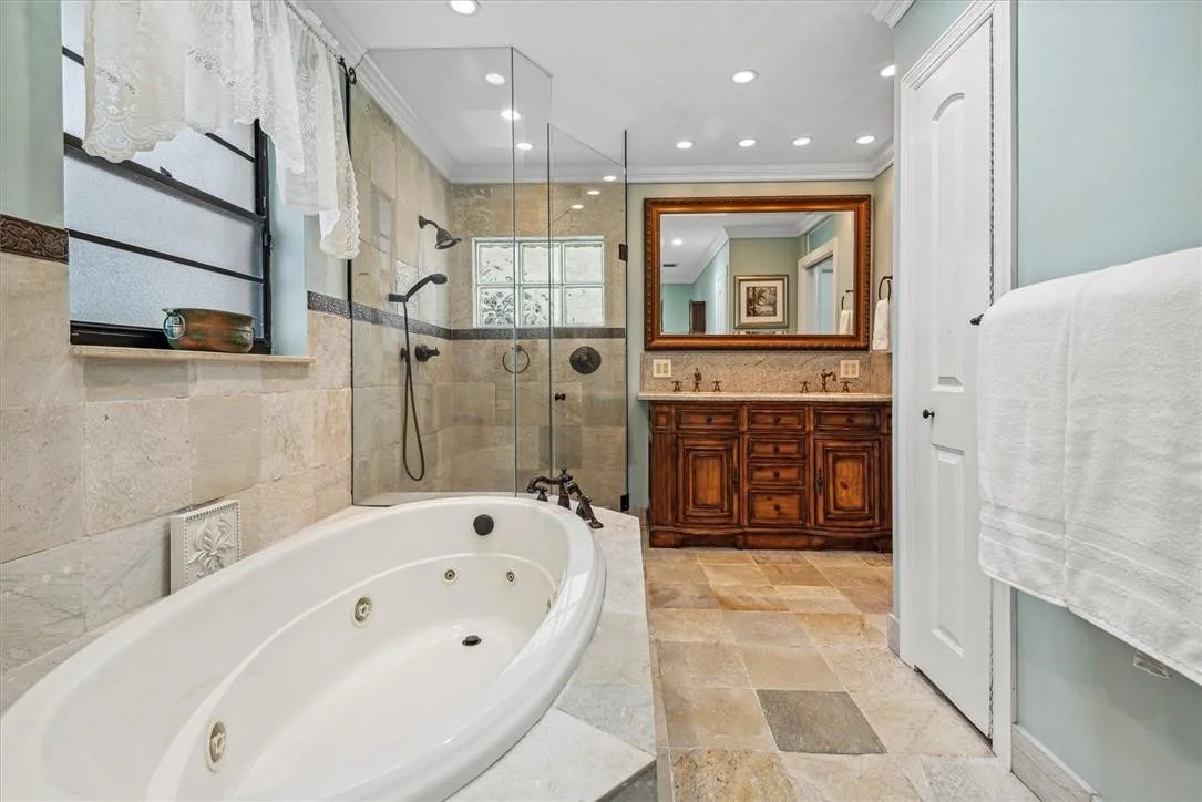 Photo of 8680 Eagle Run Drive