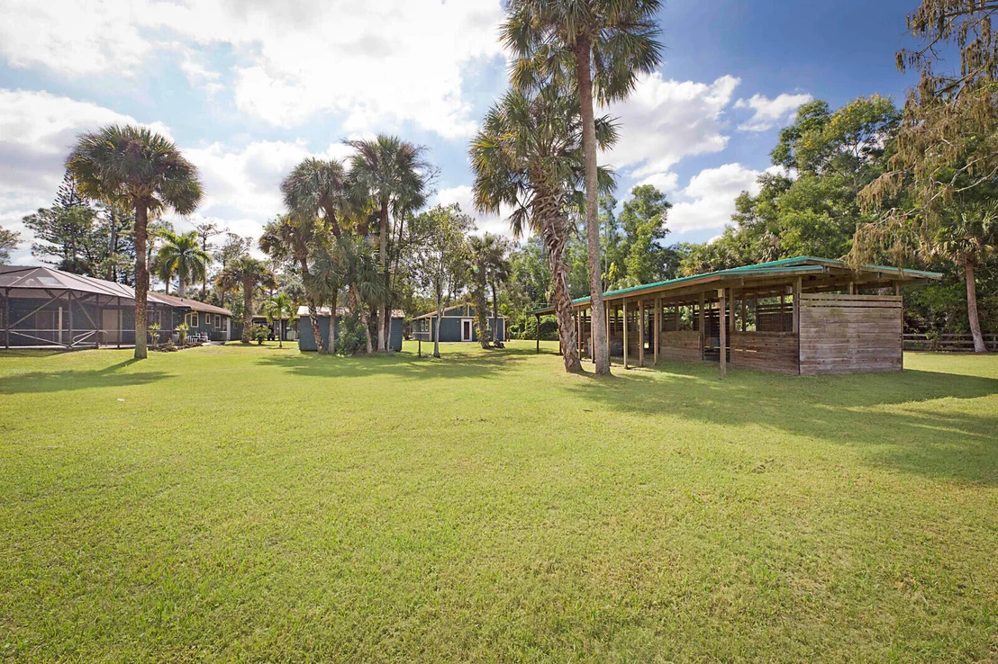 Photo of 13579 Farley Road