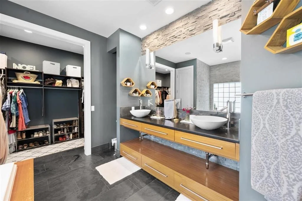 Photo of 3770 Old Lighthouse Circle
