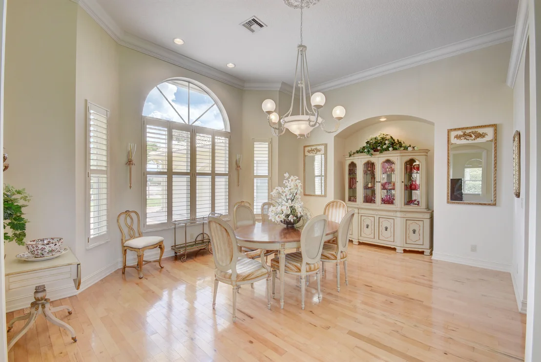 Photo of 137 Turnberry Drive