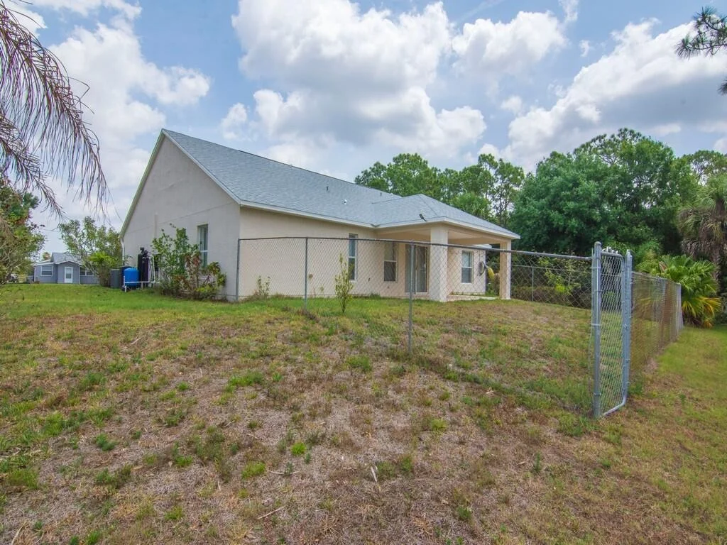 Photo of 9165 85th Place