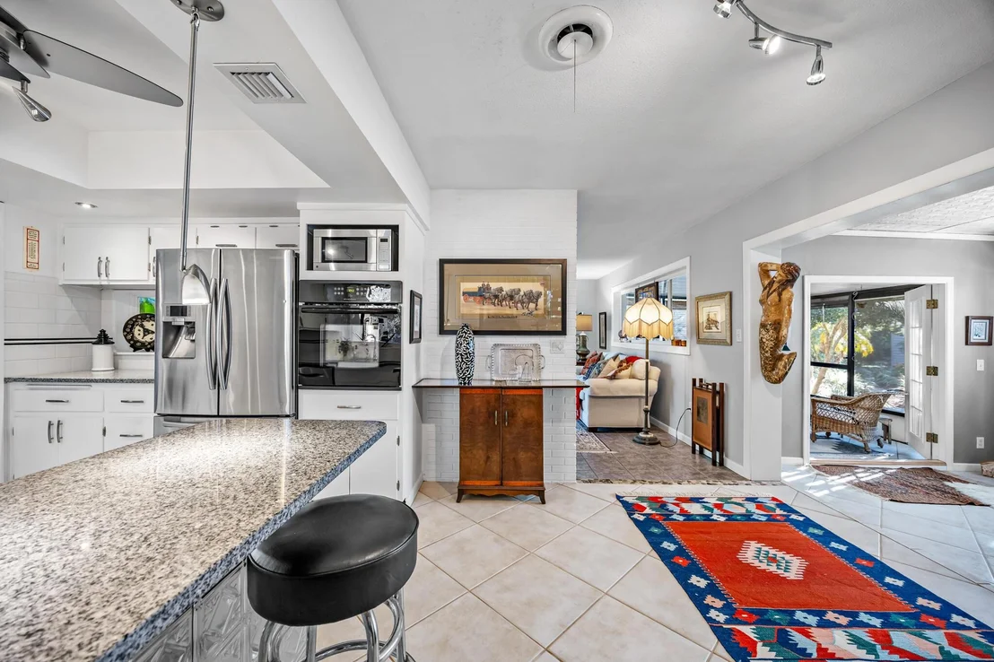 Photo of 1107 Pinetree Drive