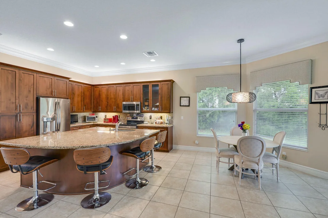 Photo of 12288 Cascade Valley Lane