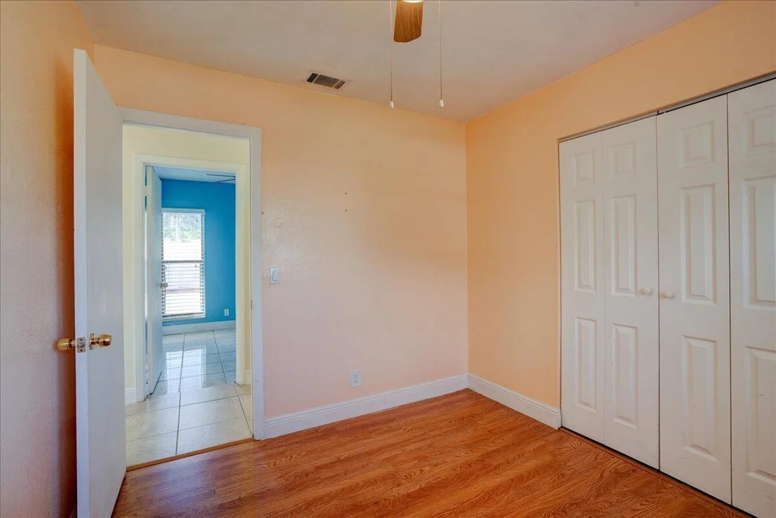 Photo of 4388 Mediterranean Road