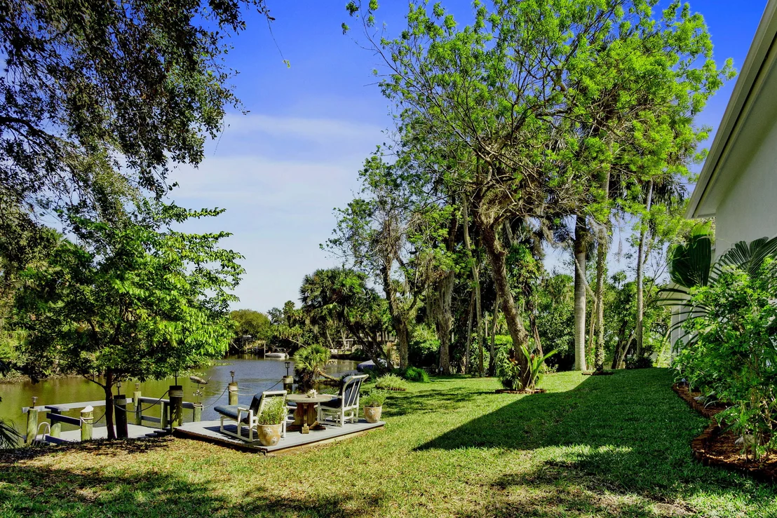 Photo of 6418 Riverland Drive