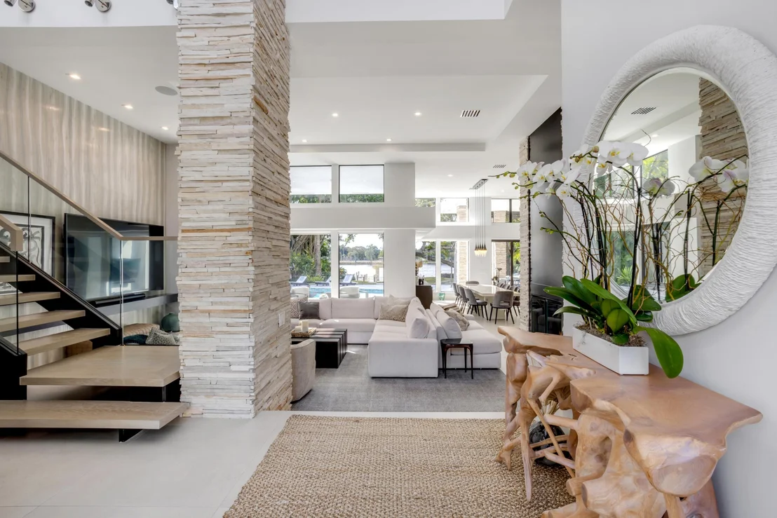 Photo of 1080 Lake Drive