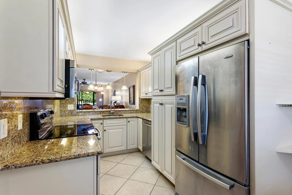 Photo of Unit E at 201 Pinecrest Circle