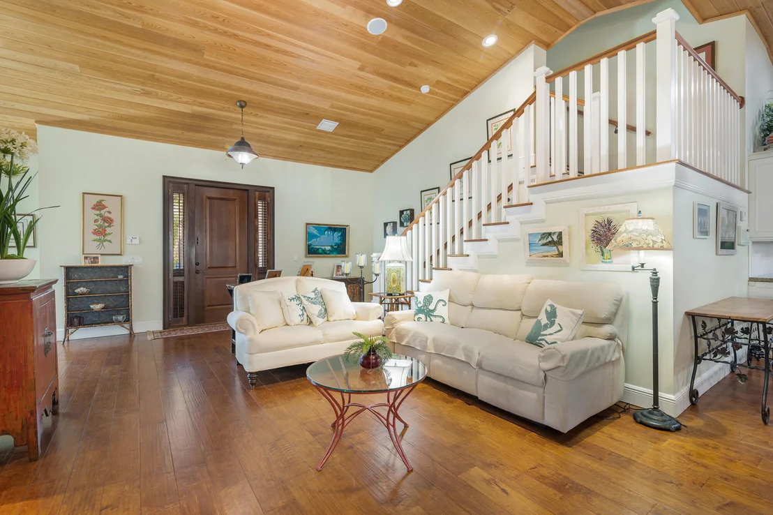 Photo of 115 ALPINE Road