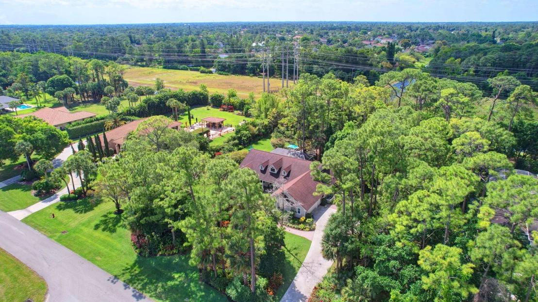 Photo of 14022 Greentree Trail