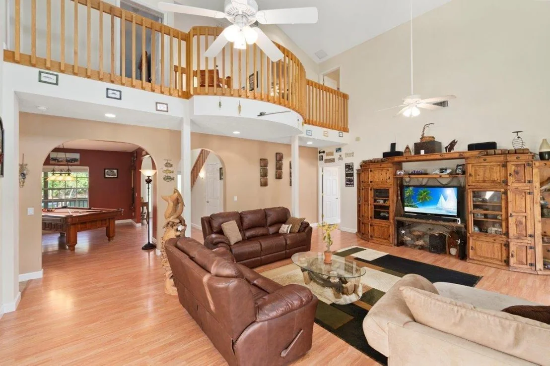 Photo of 405 SE Salerno Road