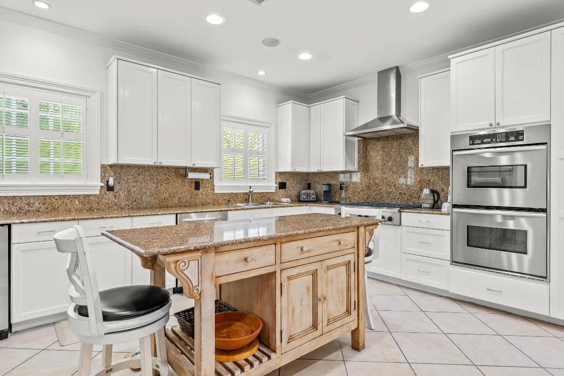 Photo of 232 W Indies Drive
