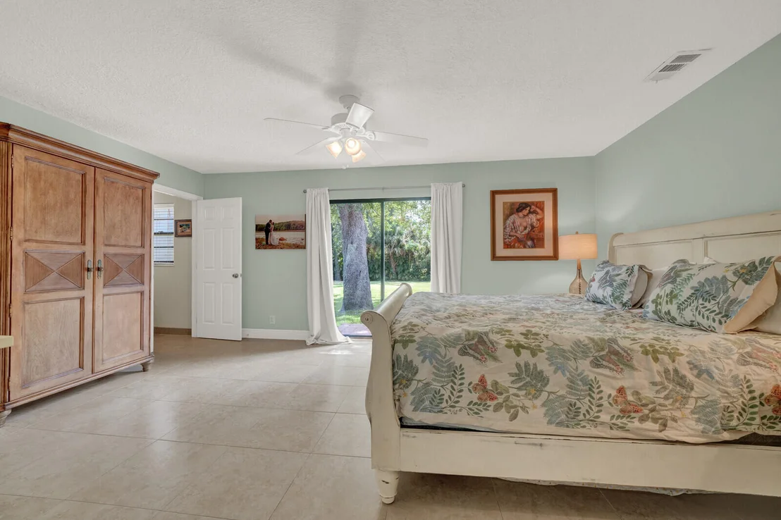 Photo of 17644 ALEXANDER Run