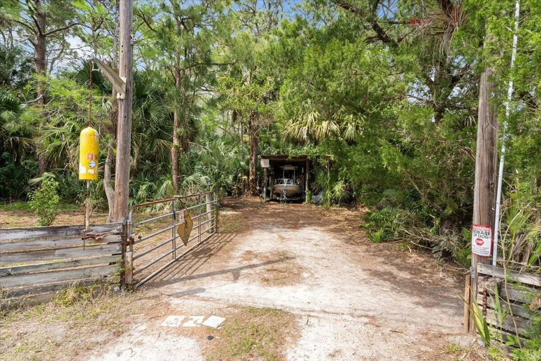 Photo of 16931 W Epson Drive