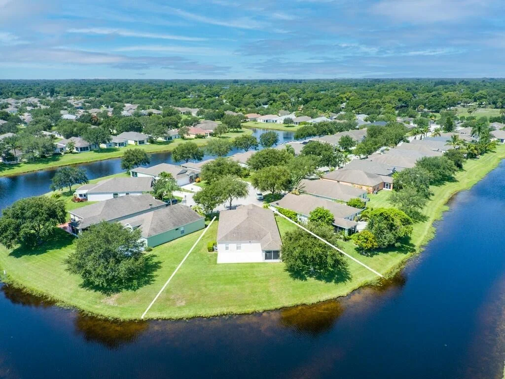 Photo of 1380 11th Lane