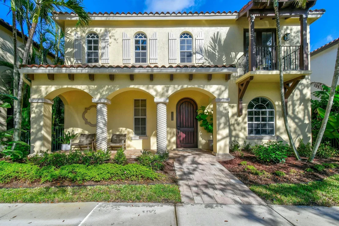 Photo of 119 Barcelona Drive