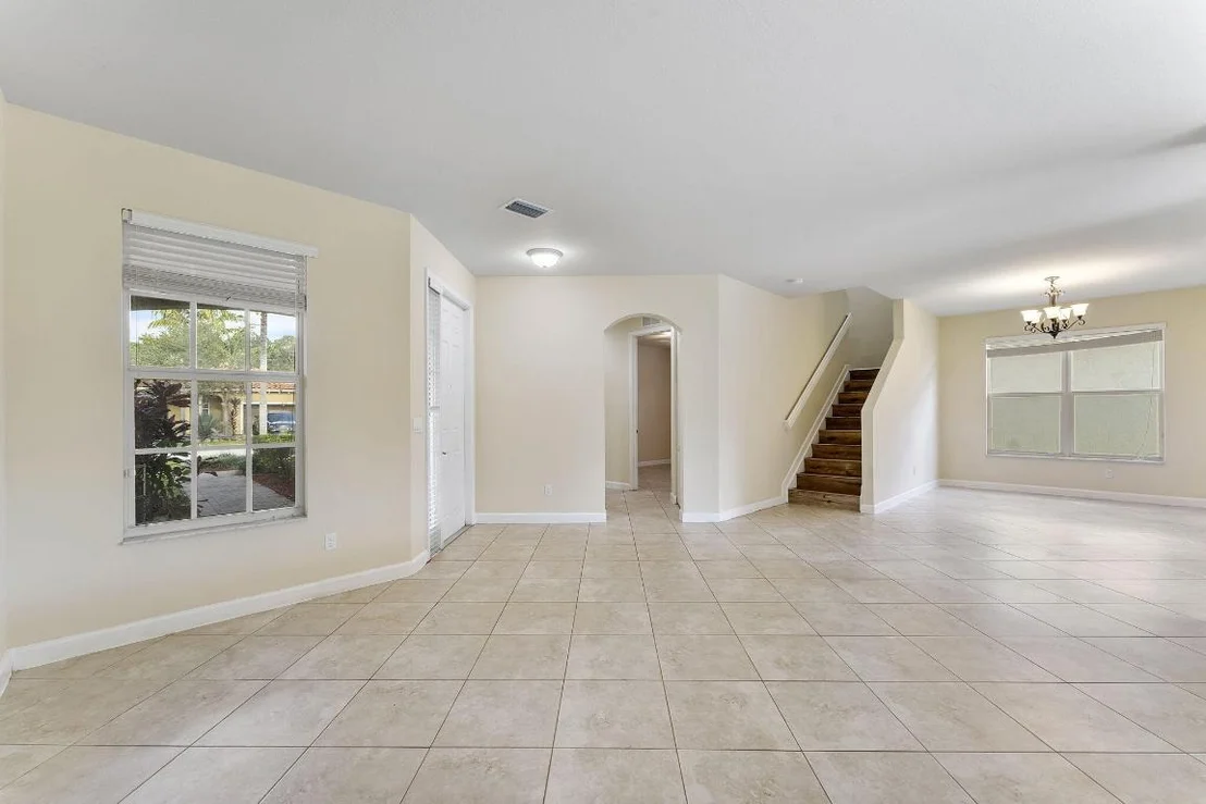 Photo of 4790 Capital Drive