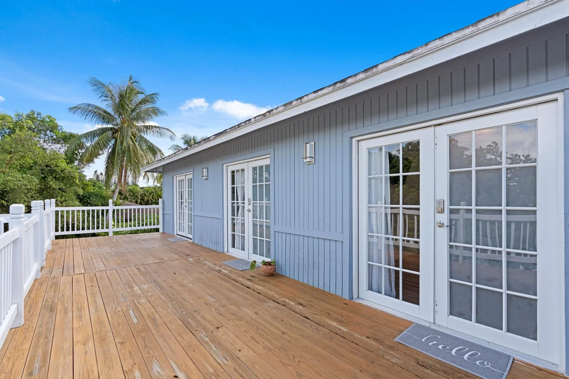 Photo of 5285 Sunrise Boulevard