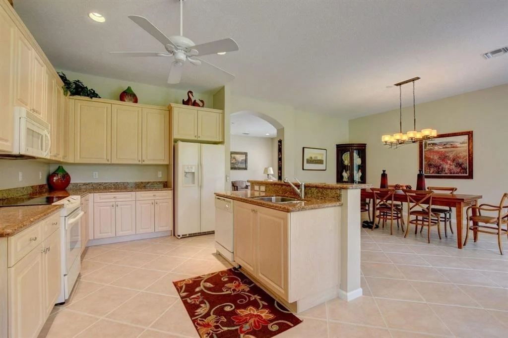 Photo of 7892 Charlemont Point