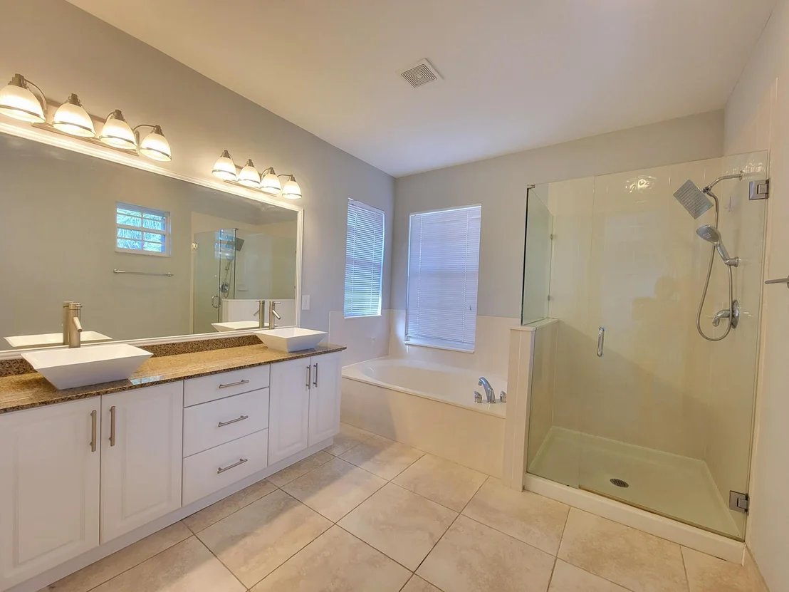 Photo of 491 Leaf Drive