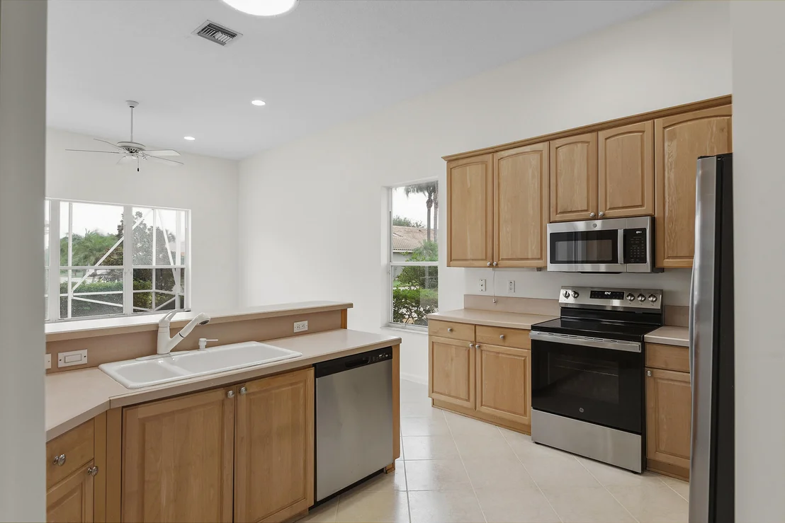 Photo of 9069 Terni Lane