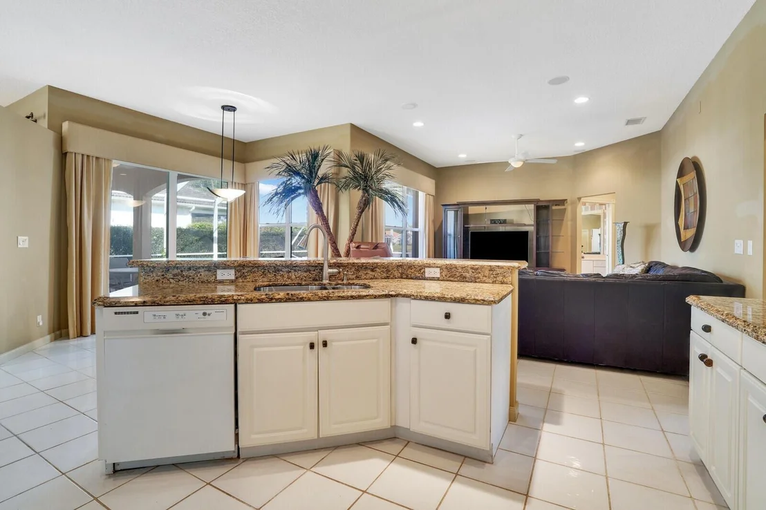 Photo of 6924 Cypress Cove Circle
