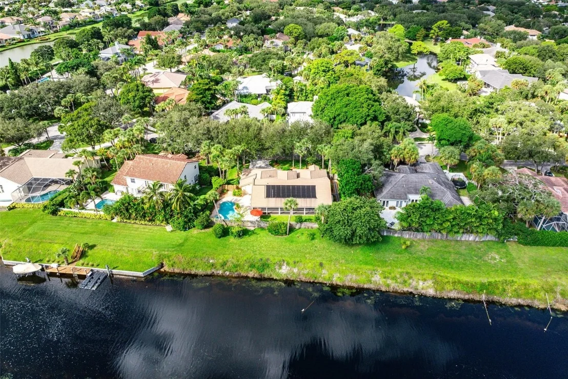 Photo of 2855 Hampton Circle