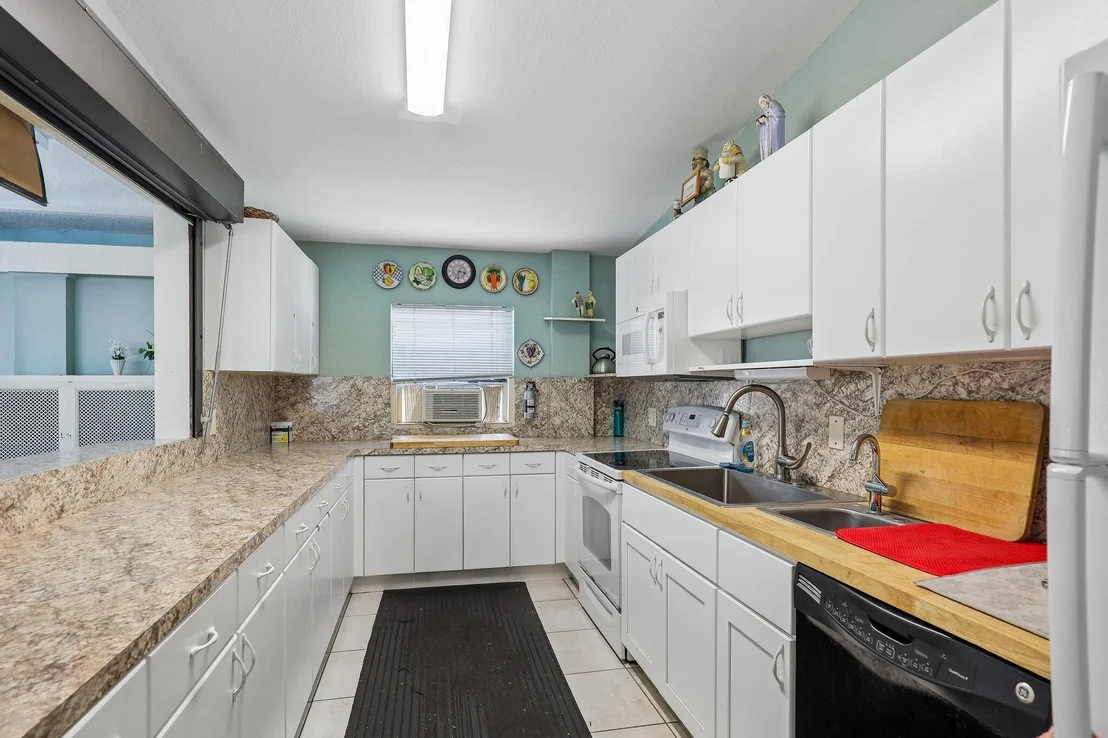 Photo of Unit A2 at 306 Knotty Pine Circle