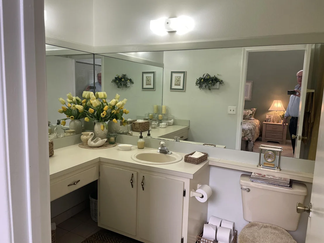 Photo of 1301 Timberlane Circle