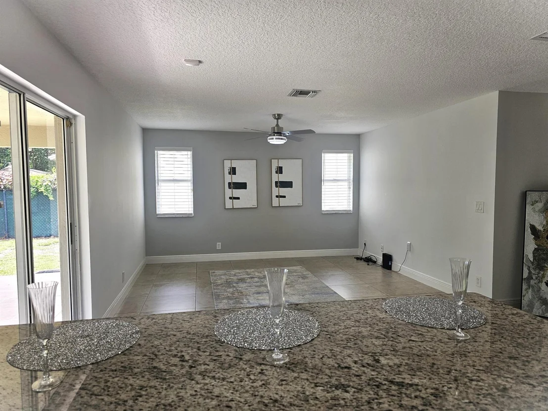 Photo of 1403 Fairway Circle