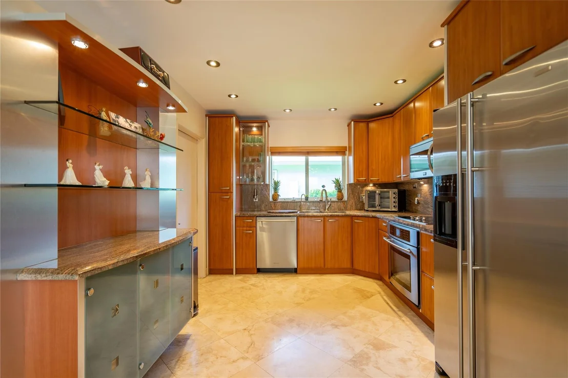 Photo of 4120 NE 23rd Terrace