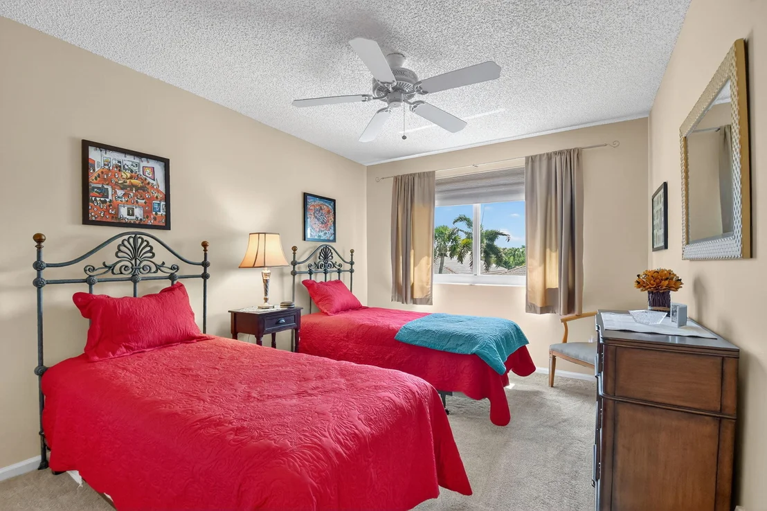 Photo of 7381 Chesapeake Circle
