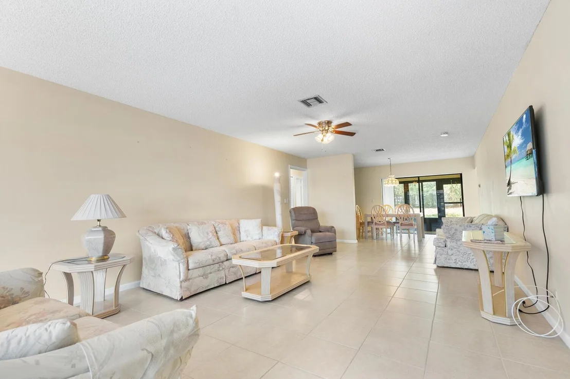 Photo of Unit A at 4948 Equestrian Circle