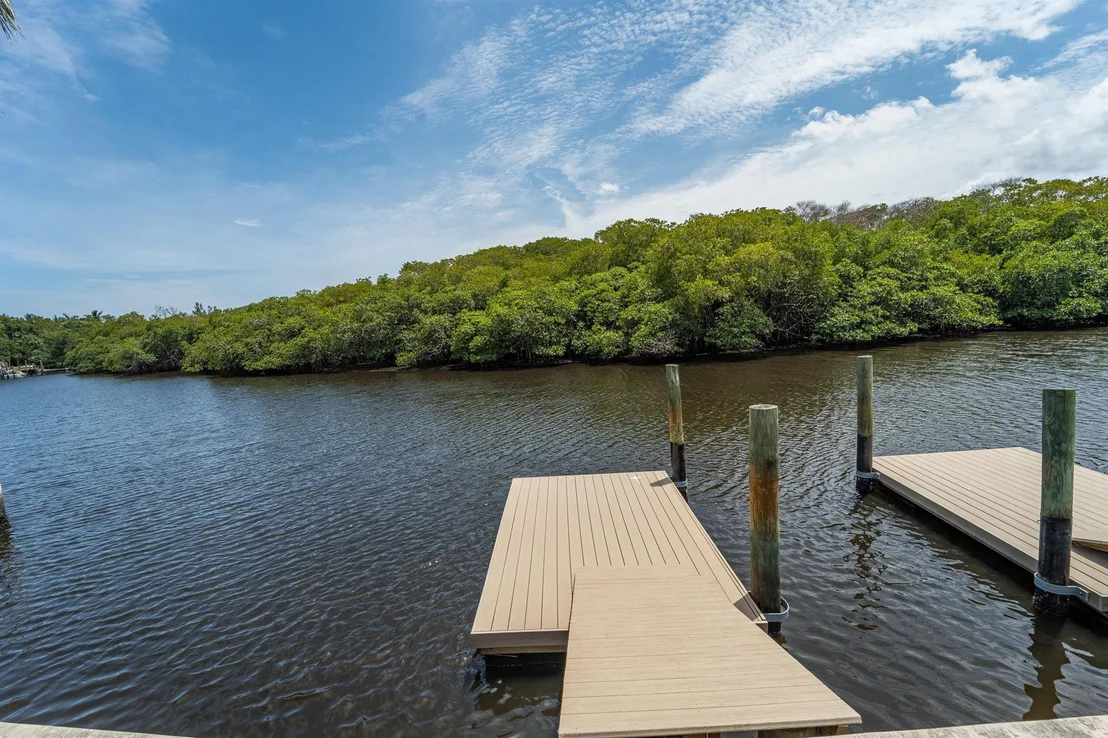 Photo of 1114 Stillwater Drive