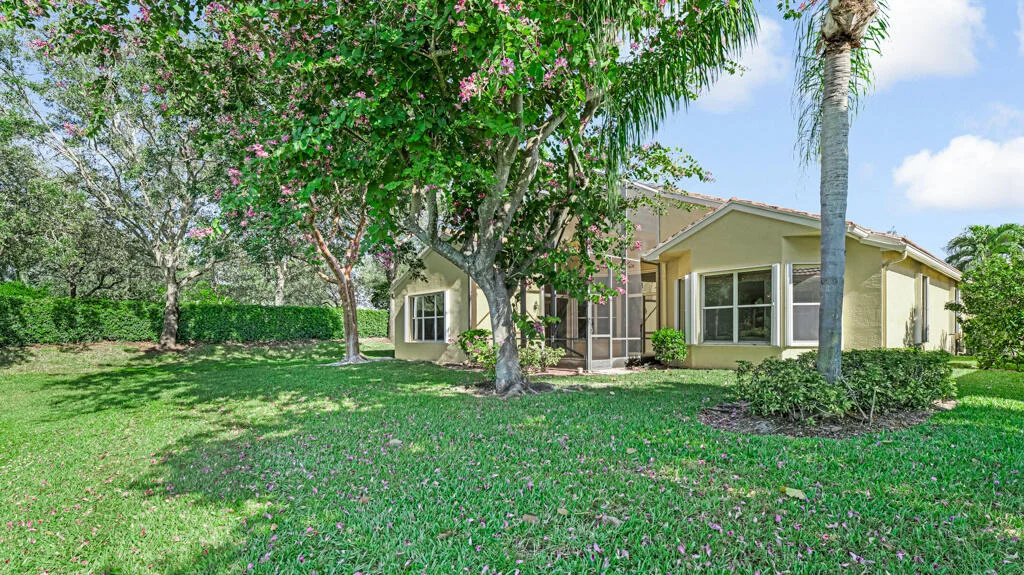Photo of 7903 Ferndale Bend Drive