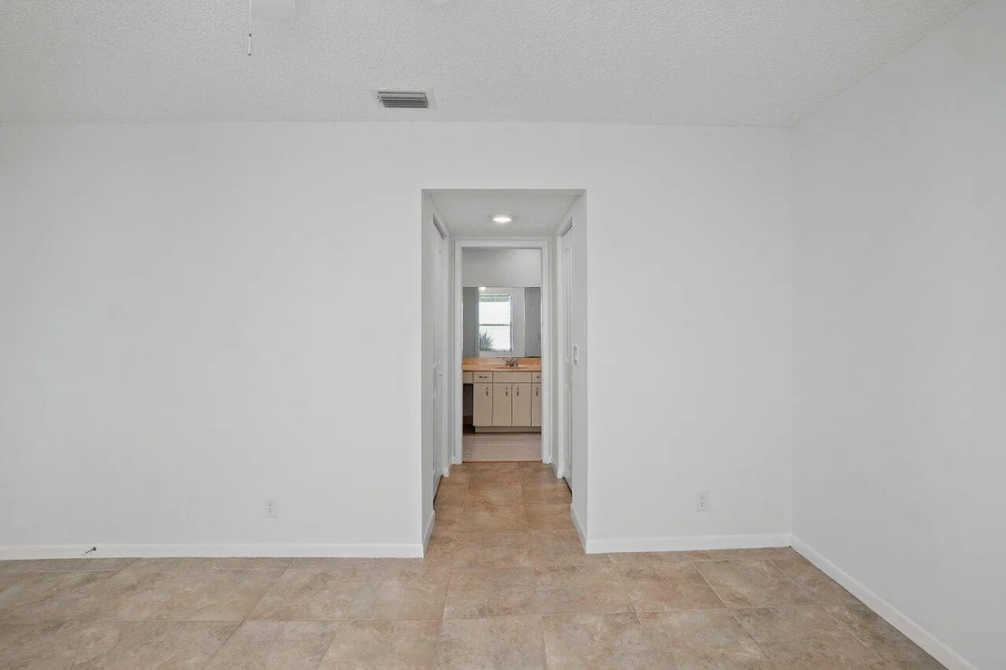 Photo of 98 Azalea Circle