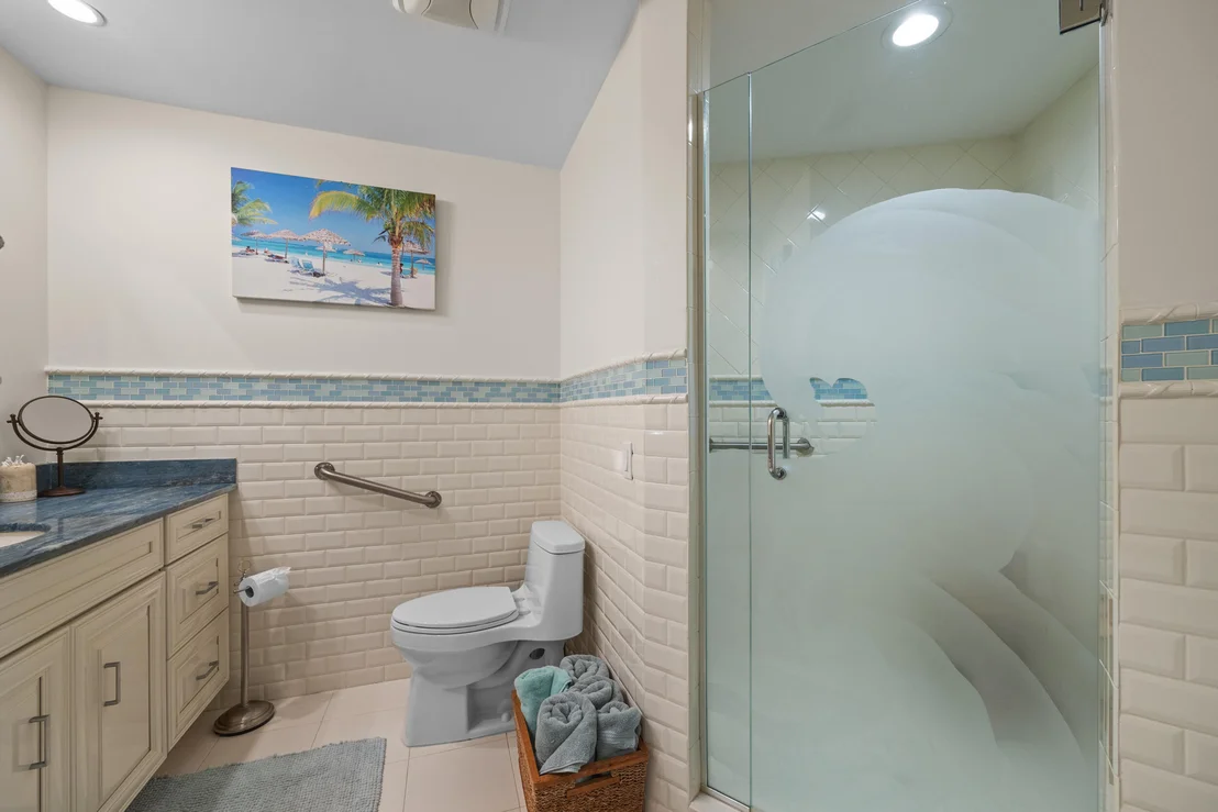 Photo of 163 River Drive