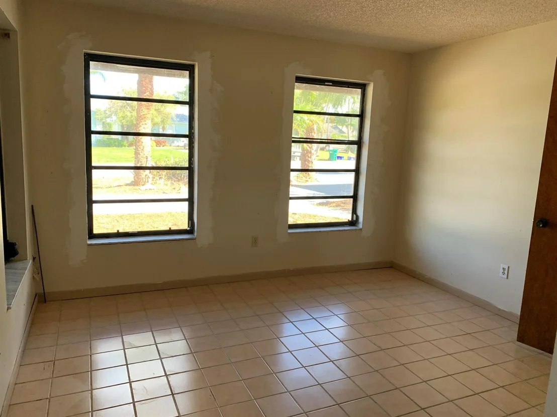 Photo of 1704 Floral Drive