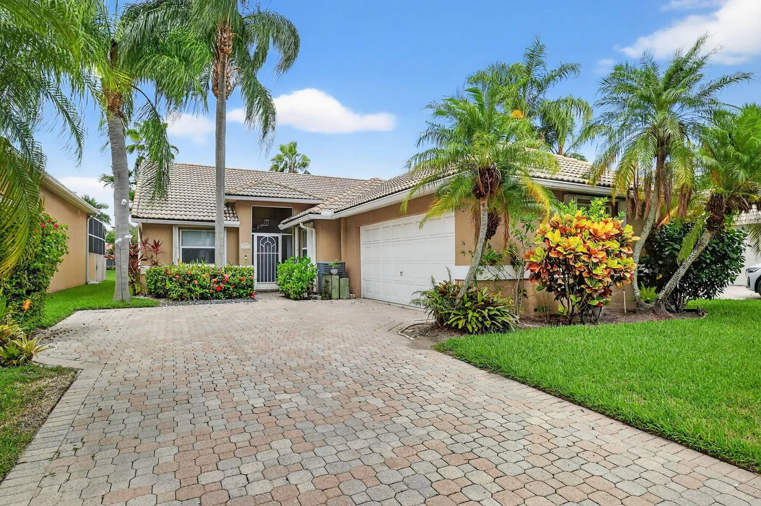 Photo of 5230 Grande Palm Circle