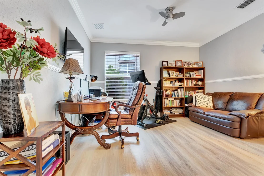 Photo of 11105 Sunset Ridge Circle