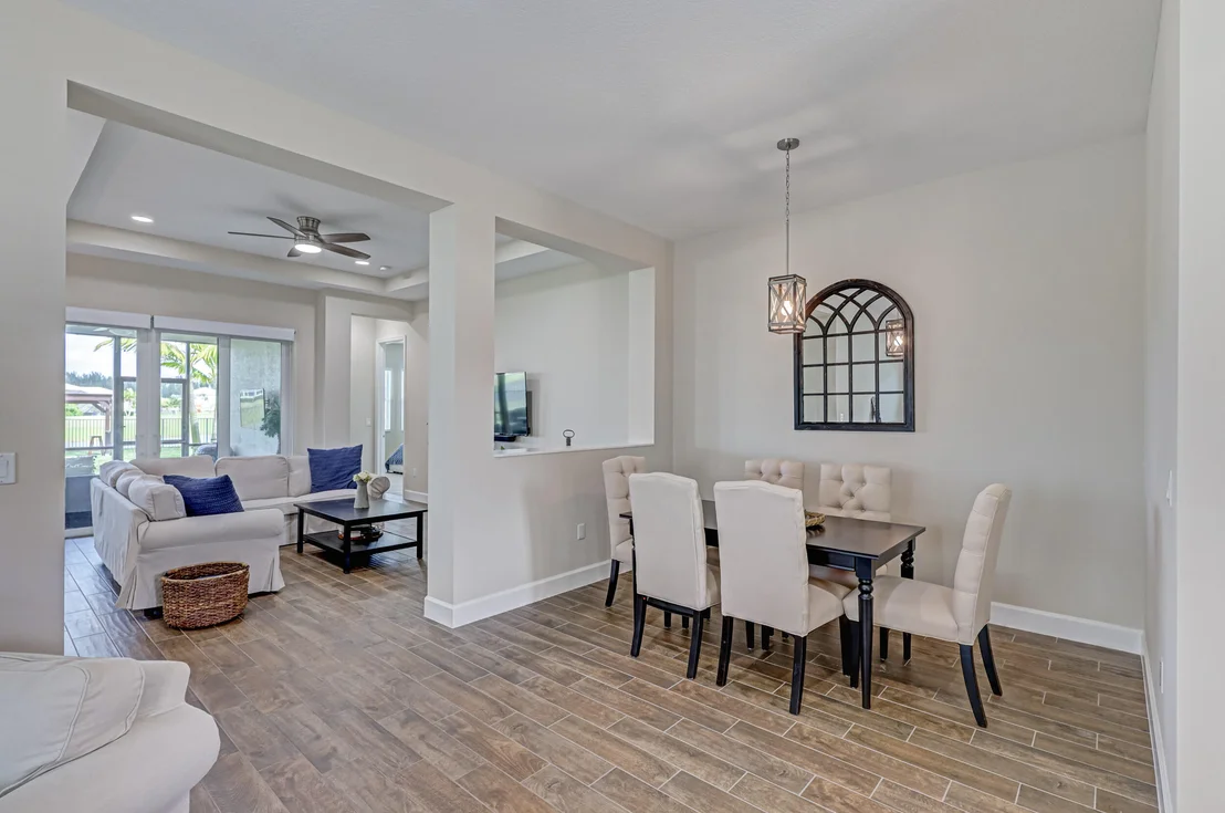 Photo of 15121 Goldfinch Circle