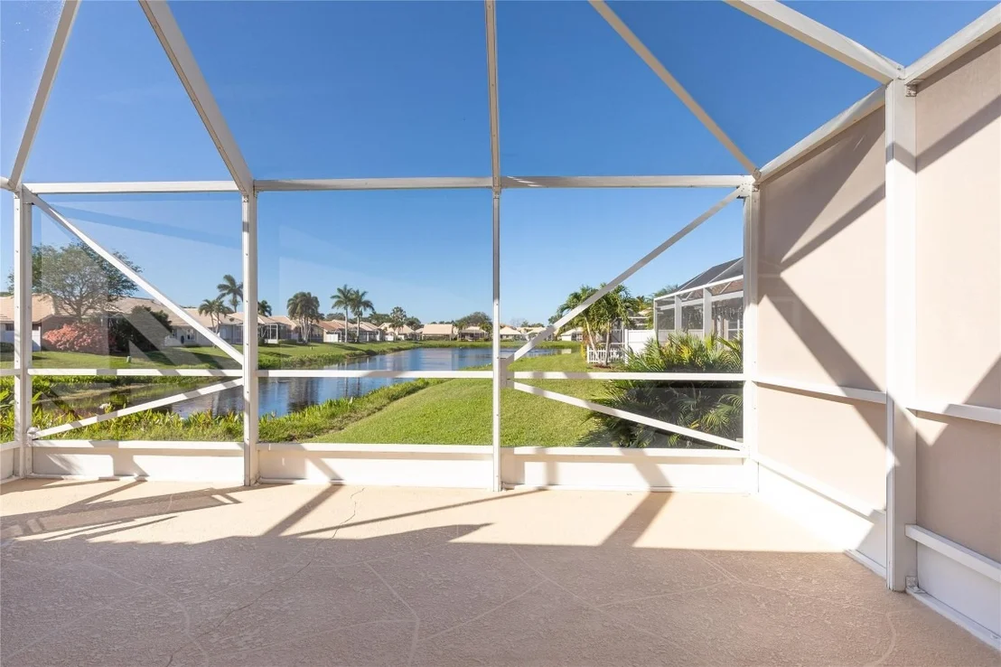 Photo of 13055 Hampton Lakes Circle