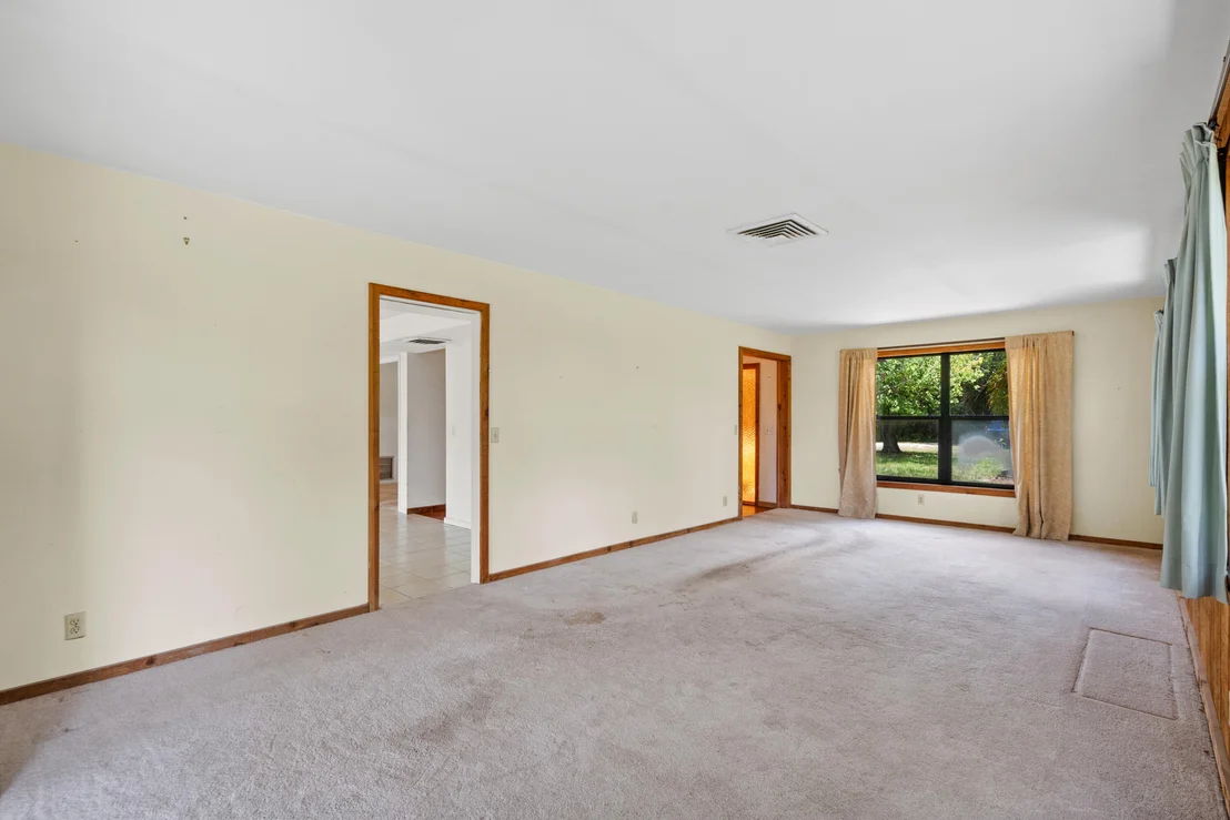 Photo of 6035 N 180th St Street N