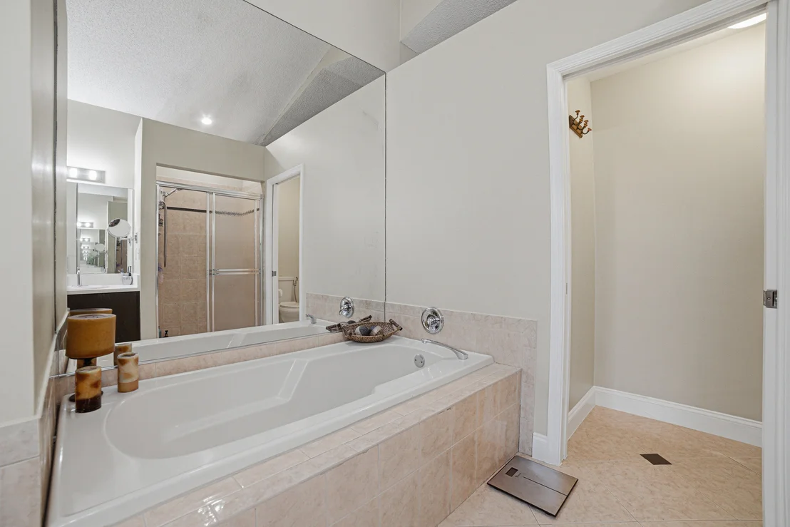 Photo of 7625 Forest Green Lane