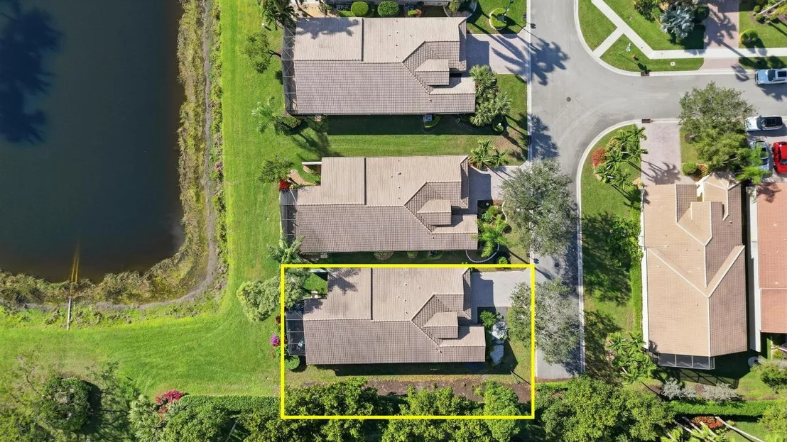 Photo of 8752 Palm River Drive